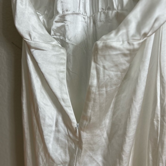 NWOT Adoring Angel Ivory Satin Wide-Leg Halter Jumpsuit - Picture 8 of 8
